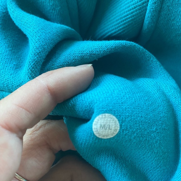 Lululemon half zip scuba - Picture 4 of 6